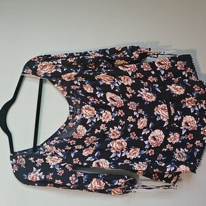 American Eagle Outfitters Floral Top in Blue and Pink